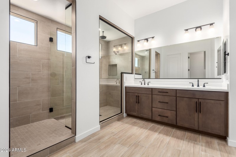 22 - Avenida Del Sol