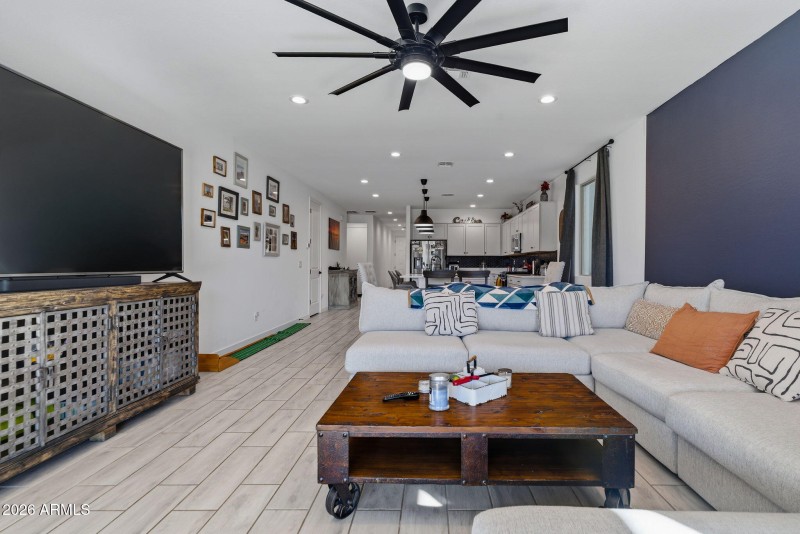 25-web-or-mls-Interior Bajada Rd --20