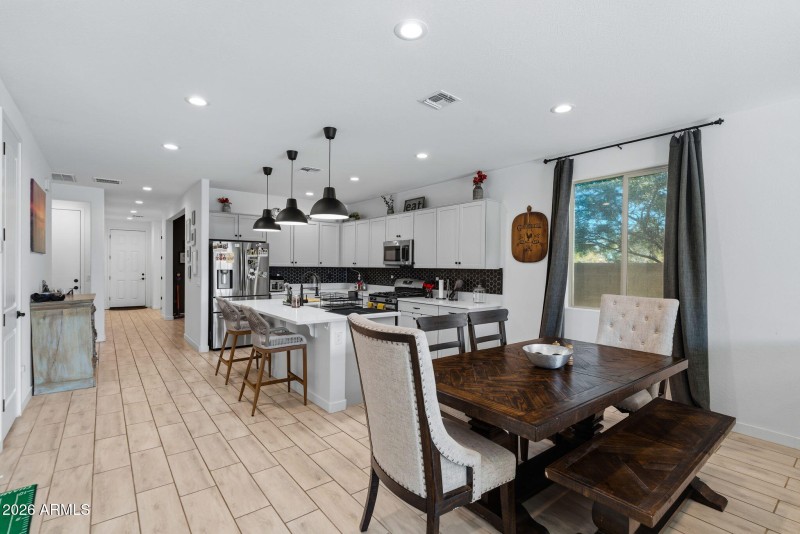 28-web-or-mls-Interior Bajada Rd --23