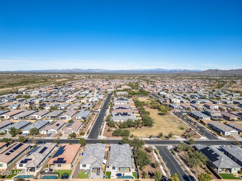 61-web-or-mls-17787 W Bajada Rd --36