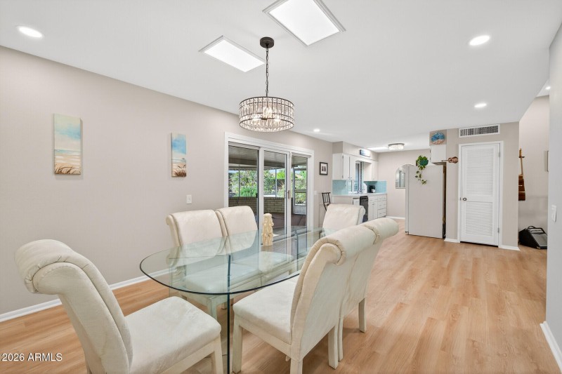 19_9240_W_Hidden_Valley_Lane19_mls