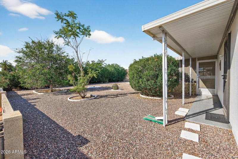 42_9240_W_Hidden_Valley_Lane42_mls