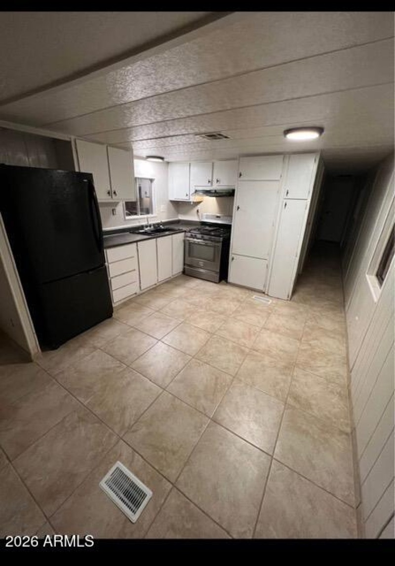 E4F508FD-90EC-441C-96CA-7D53328260D3