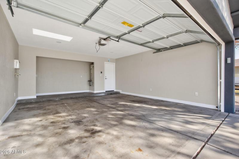 47_7352_W_Meadowbrook_Ave47_mls