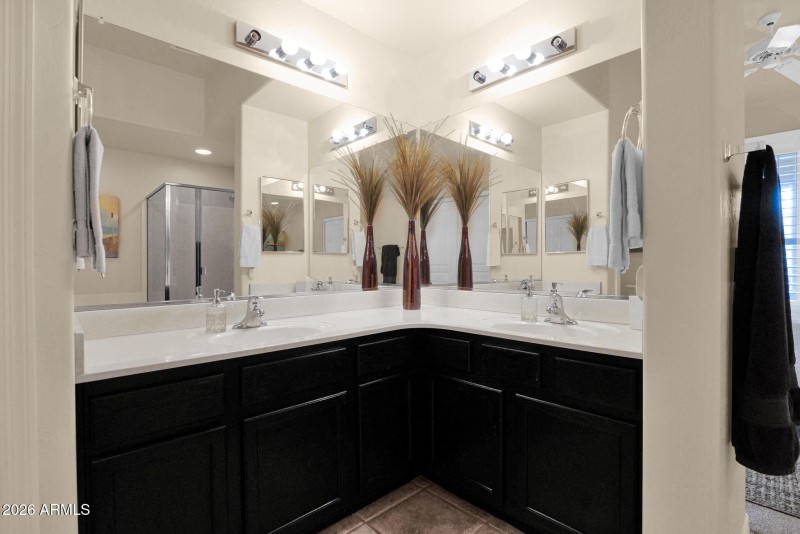 19-web-or-mls-P1437422