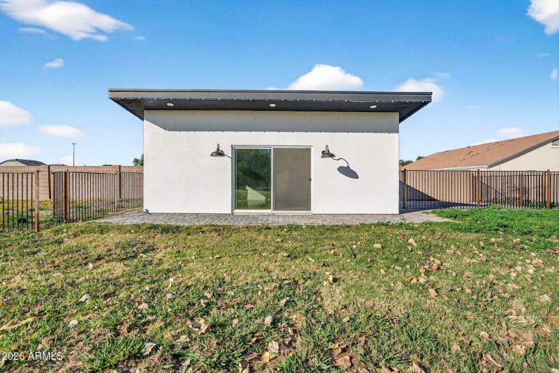 47-web-or-mls-47-E Claxton St