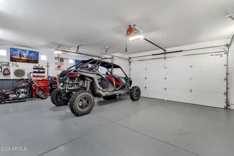 36-web-or-mls-16542-e-oxford-dr