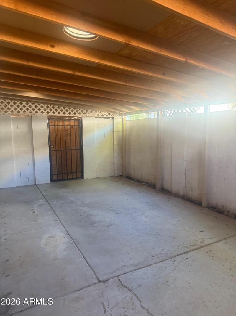 1622 East Campbell Avenue Covered Patio