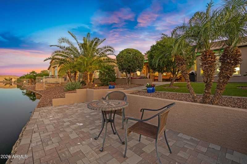 42444 Blue Suede Shoes Ln-77