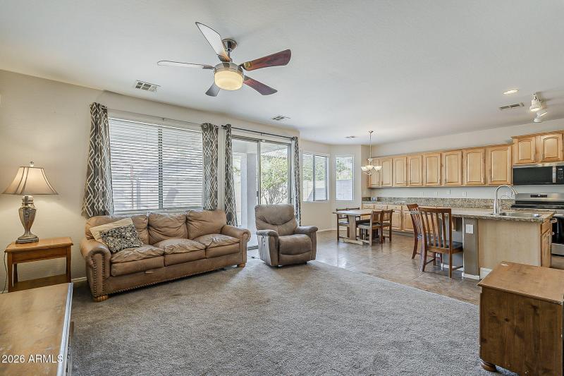 13-web-or-mls-Phelps-13