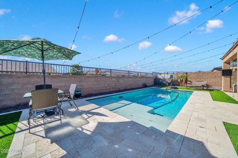 17259 W Butler Ave-46