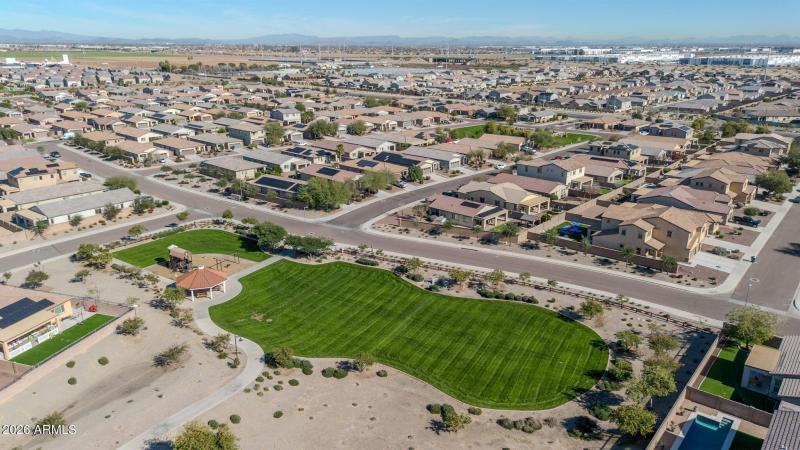 17259 W Butler Ave-52