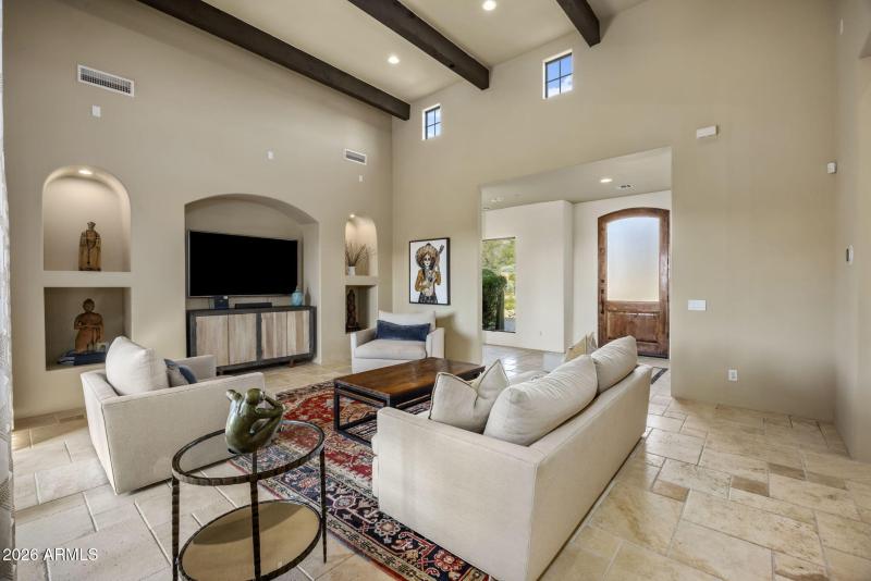 5-web-or-mls-D46A2249