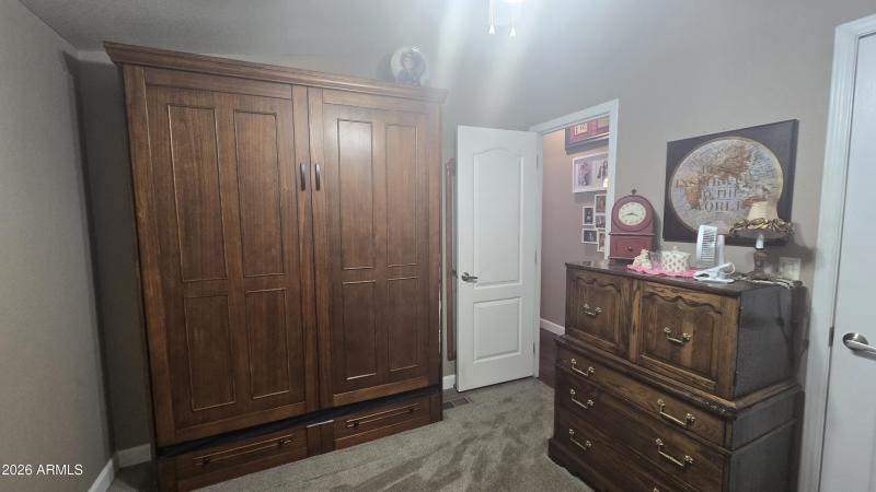 2nd bedroom murphy bed