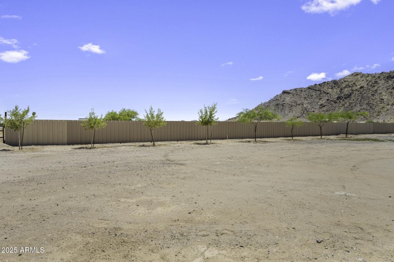 13050 N Breeze Way-66