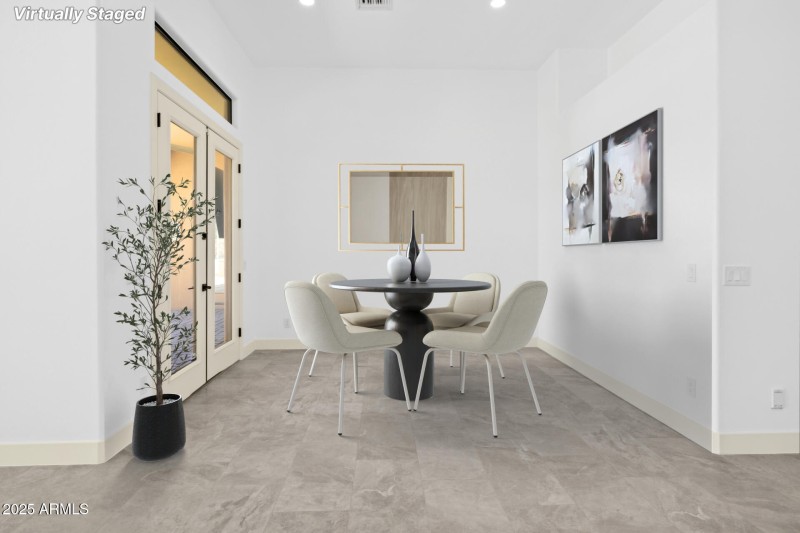 Breakfast Nook Staged