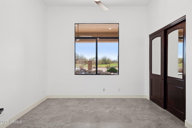 48-web-or-mls-22423-n-54th-pl