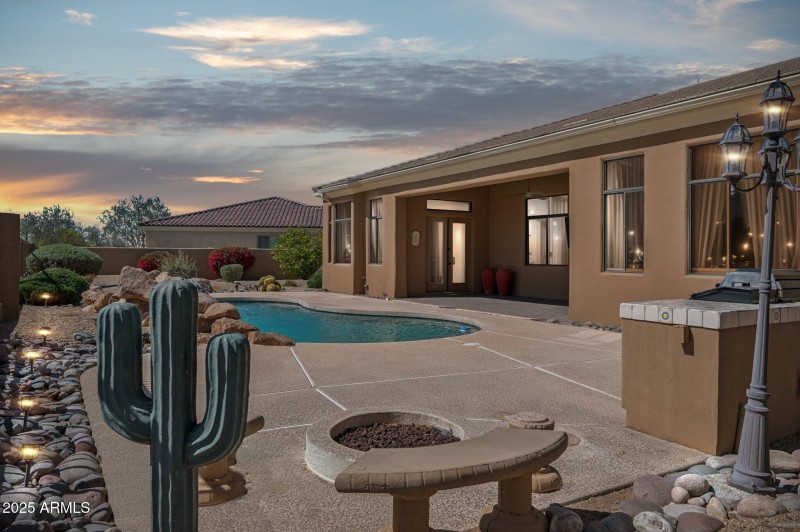 94-web-or-mls-22423-n-54th-pl