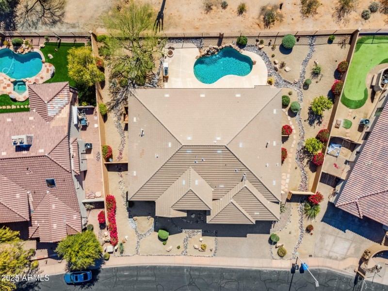 84-web-or-mls-22423-n-54th-pl