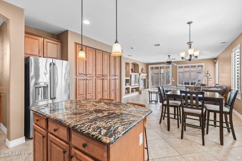 Kitchen/dining/family room