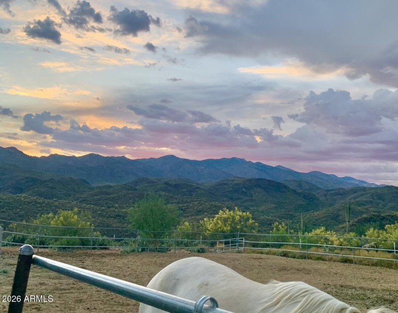 61-print-S April Dr-0601-902