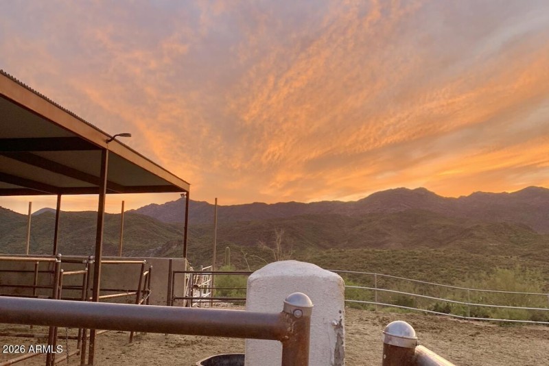 66-print-S April Dr-0601-902