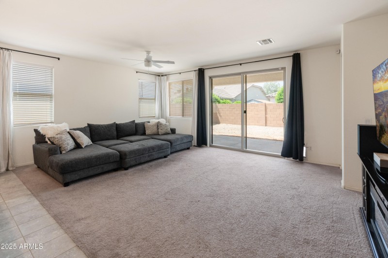 24580 N 144th Ave-17