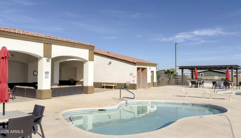 53-16101-N-El-Mirage-rd-coppersun-comuni