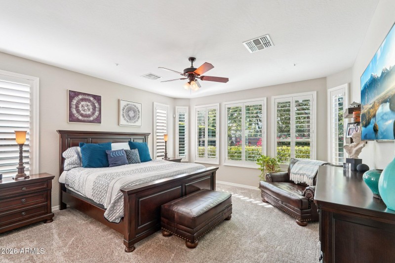 32-web-or-mls-N 127th Ln-S1301-032