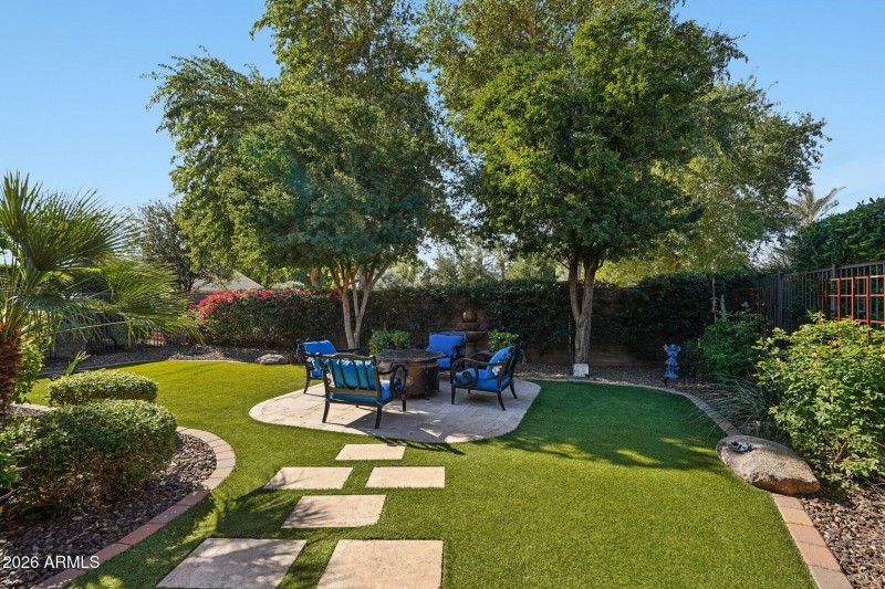 48-web-or-mls-N 127th Ln-S1301-048