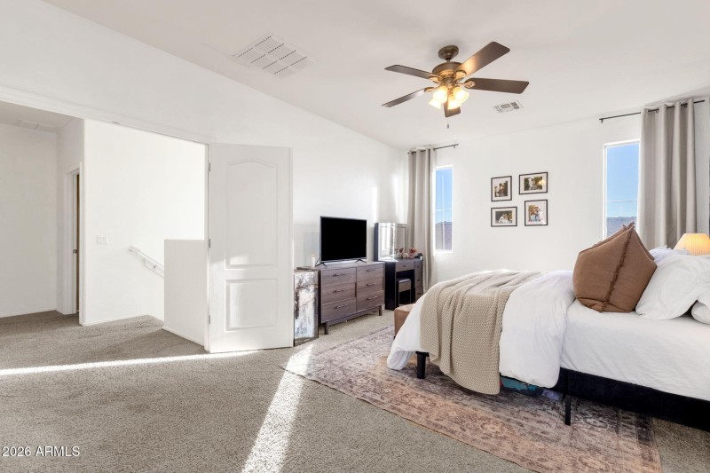 18-web-or-mls-6337-s-blake-st