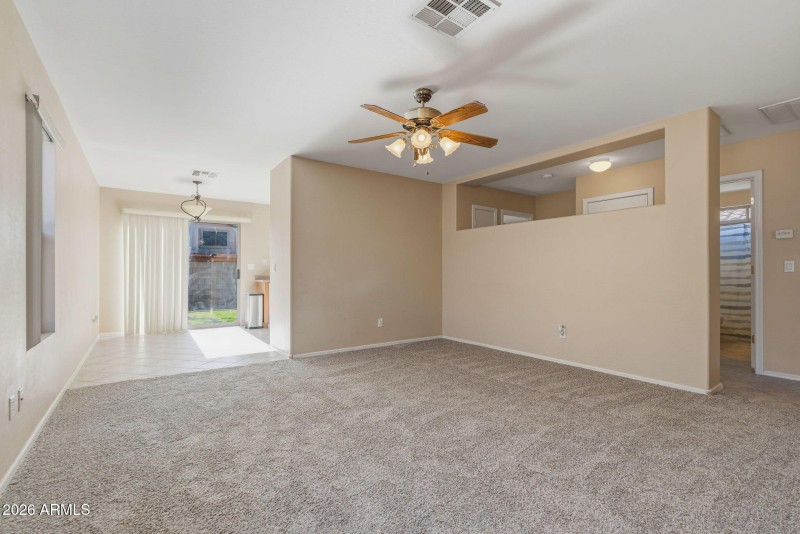 12-web-or-mls-16675 W Paradise Ln--6