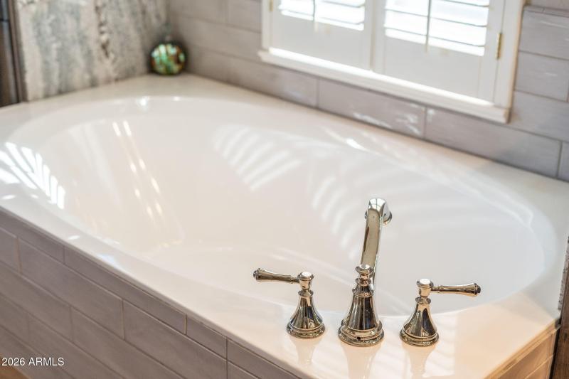 84-web-or-mls-DSC04838