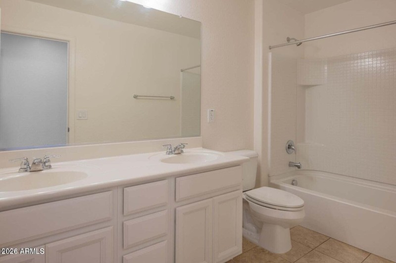 20240815035219940079000000-o