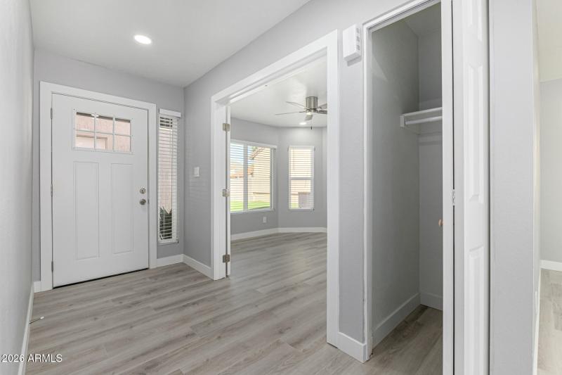 Emerald Scottsdale 10949 E Hope Dr 85259