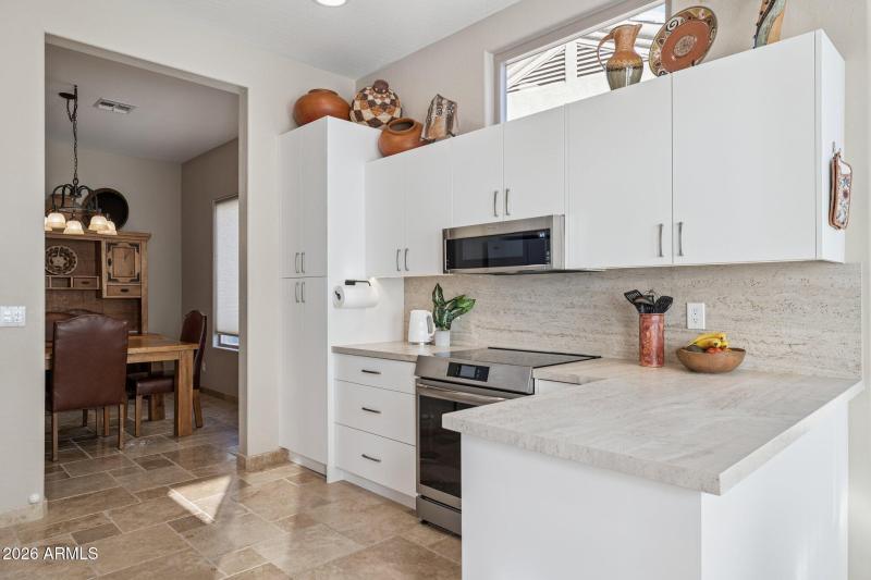 10-web-or-mls-7217-e-canyon-wren-dr