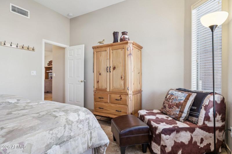 29-web-or-mls-7217-e-canyon-wren-dr