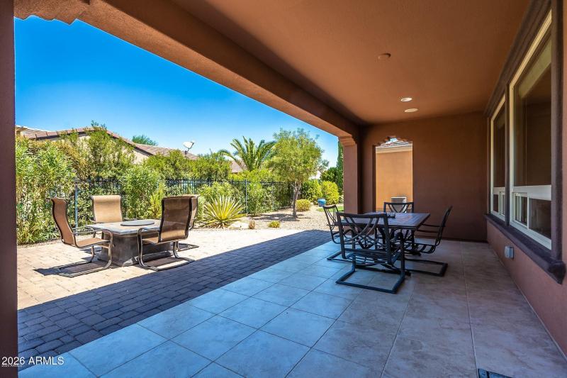 Spacious Patio