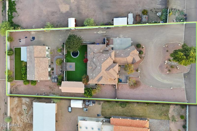 04-Aerial View (w_ parcel boundaries)