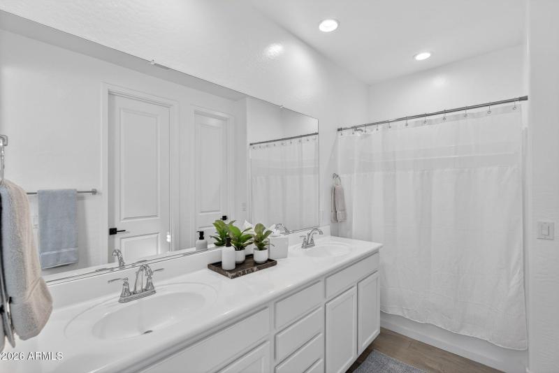 29-web-or-mls-DSC00405