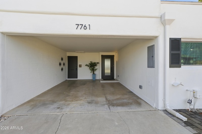 34-7761_E_Chaparral_Rd_24