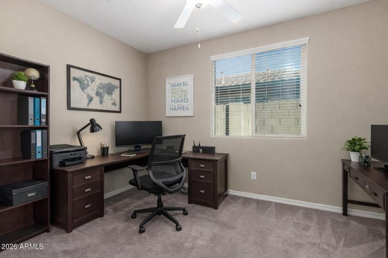 AI Office Flex Space