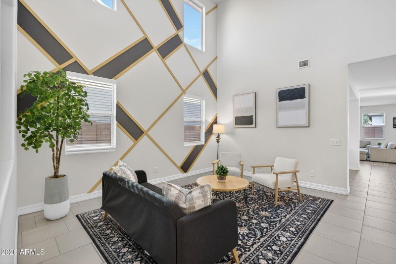 003_7-web-or-mls-24-e_saturn_ave_219