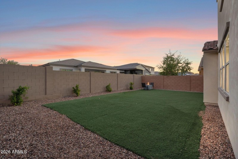 052_62-web-or-mls-dsc01854_890