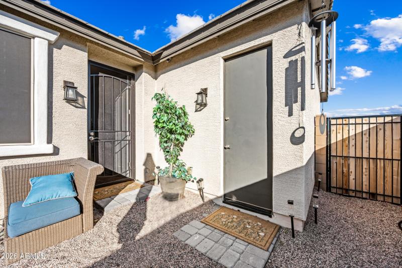 Casita Exterior Access + Garage Entry