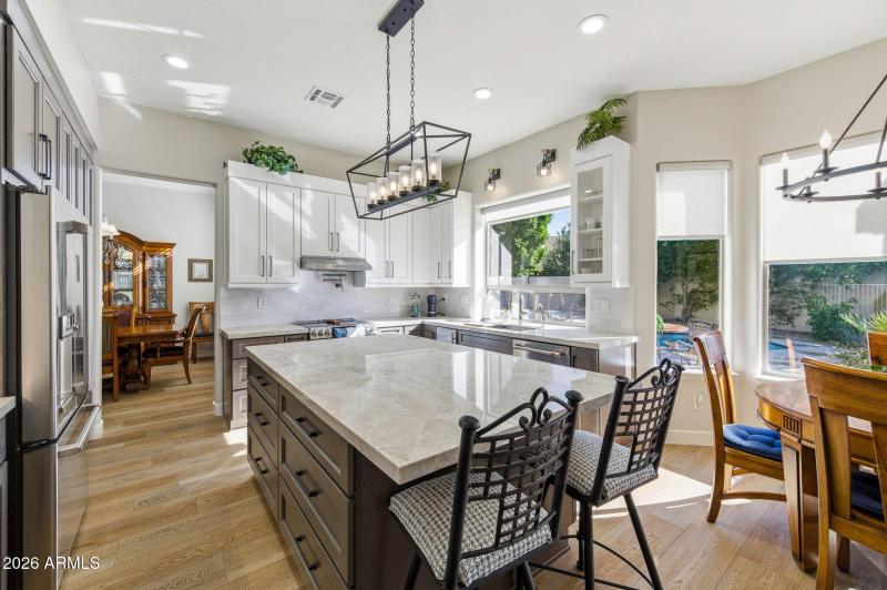 22-web-or-mls-6429 E Clair Dr-22