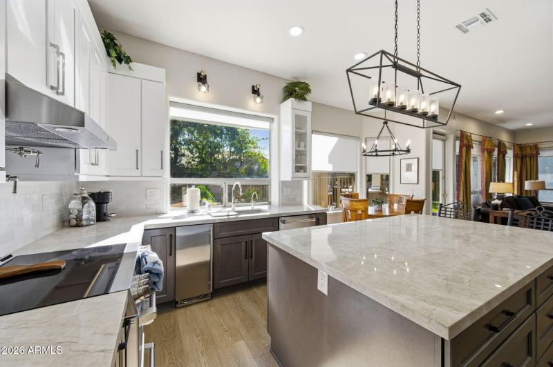 23-web-or-mls-6429 E Clair Dr-23