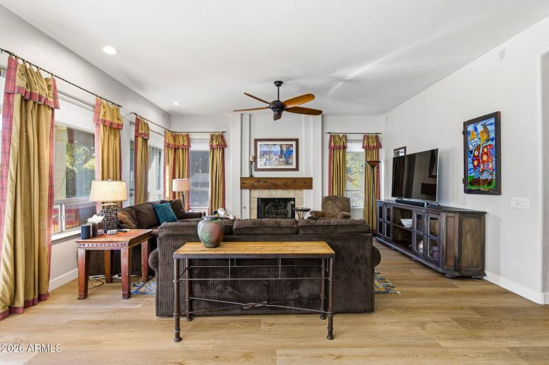 33-web-or-mls-6429 E Clair Dr-33