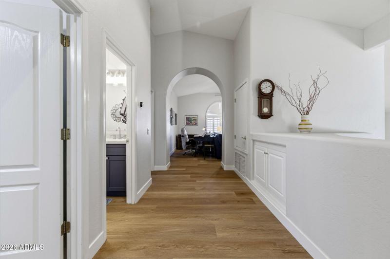 60-web-or-mls-6429 E Clair Dr-60