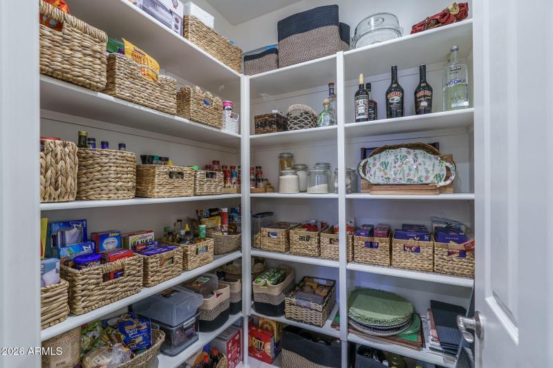 4) PANTRY